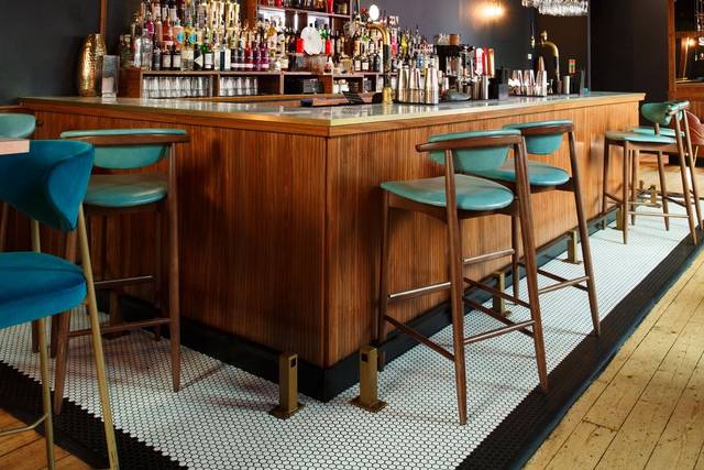 Cocktail Bar