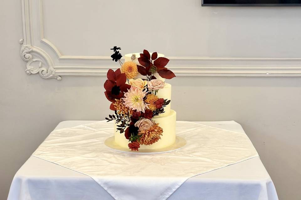 3 tier autumn cake