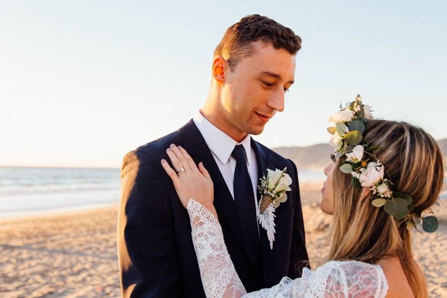 Beach wedding - Sarah Fulton Photography