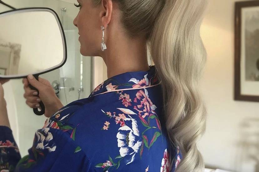 Glamorous ponytail