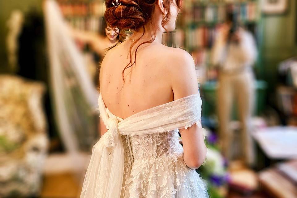 Beautiful bridal up do