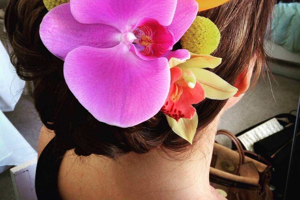 Tropical updo