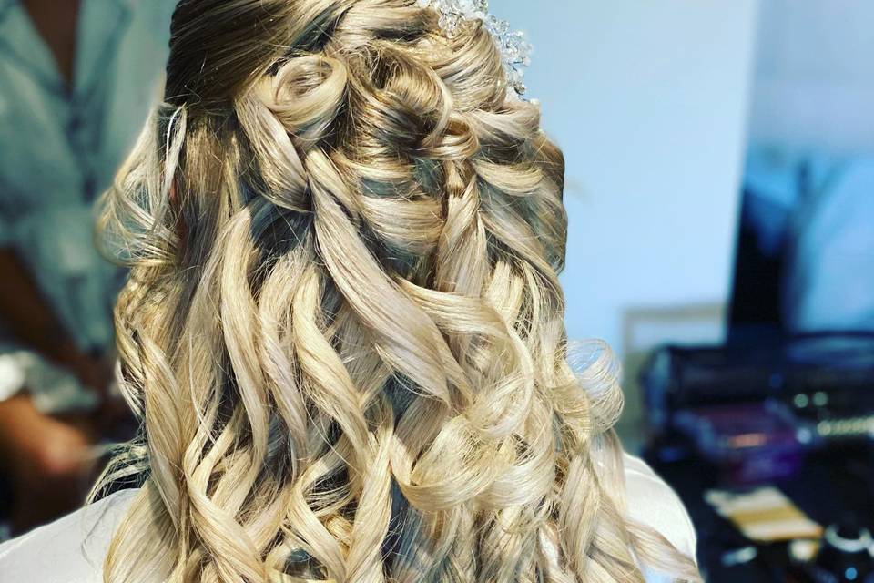 Bridal hair