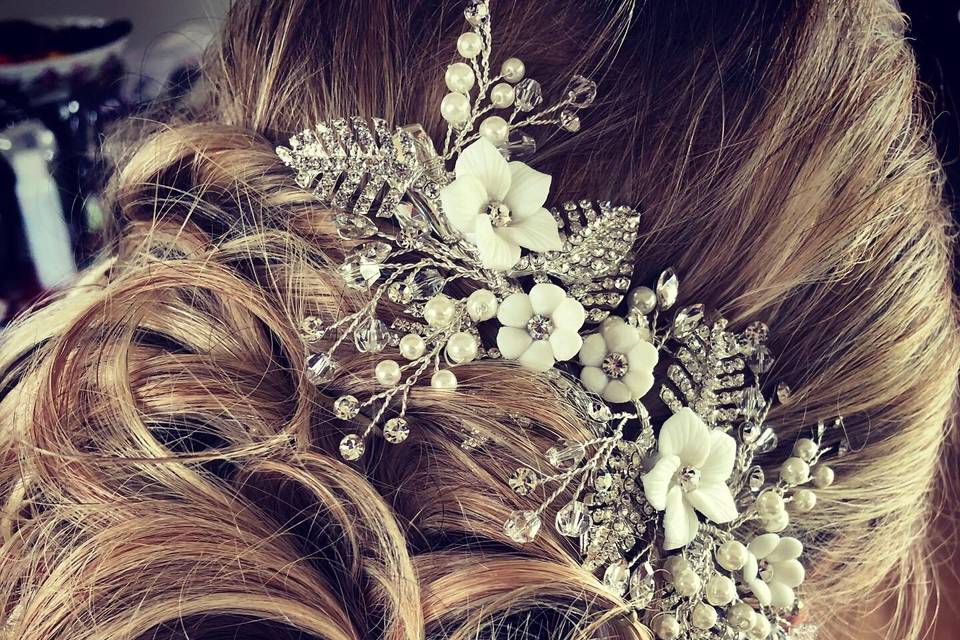 Bridal up do