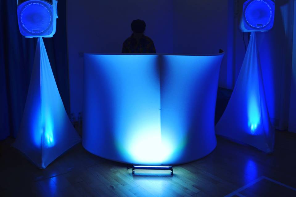 DJ booth in blue
