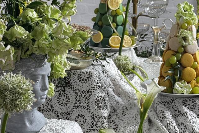 Greek tablescape calla lilly