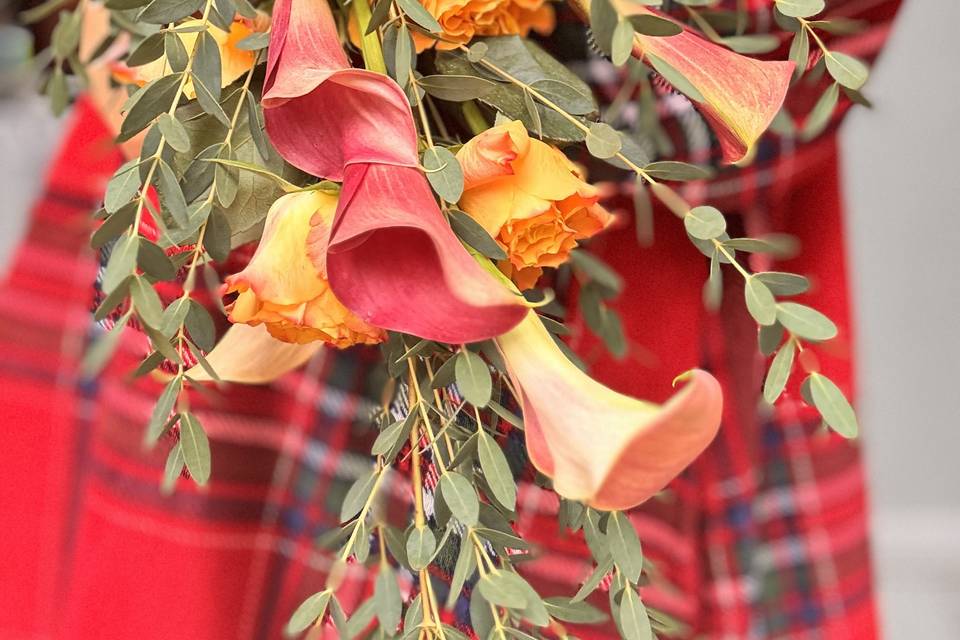Cascading bouquet