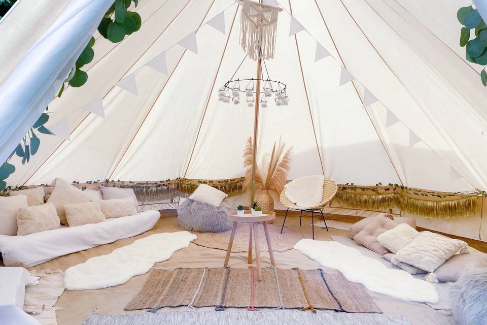 Happy Glamping Co.