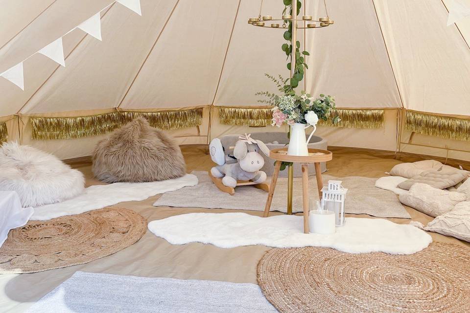 Happy Glamping Co.