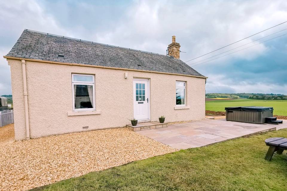 Langside Cottage Exterior