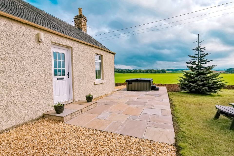 Langside Cottage Exterior