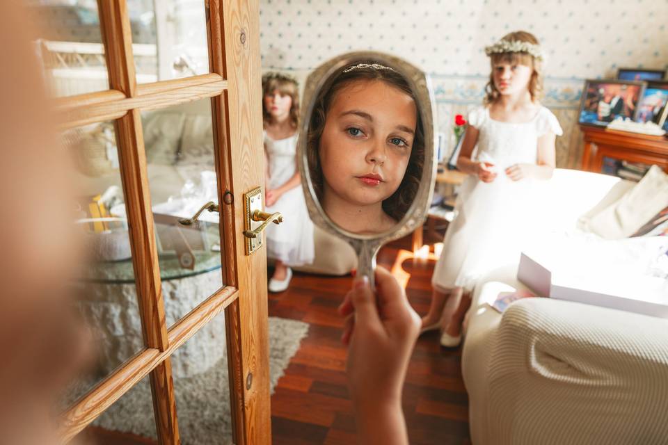 Flower girl reflection