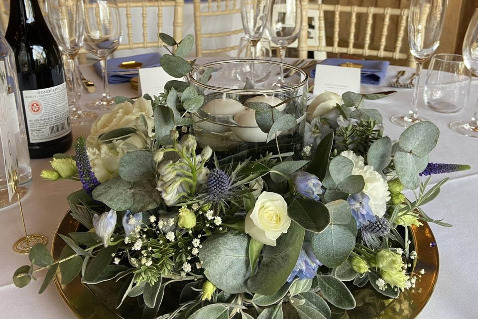 Centre piece for L&C