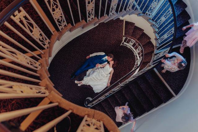 Emotions in Frame Photography