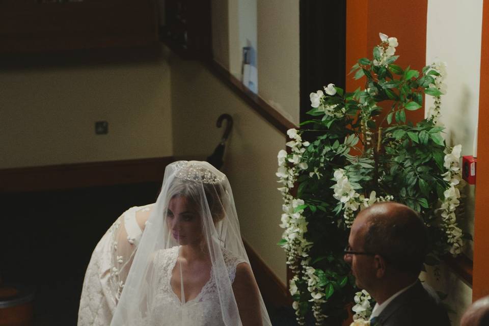 Brides waits to go down aisle