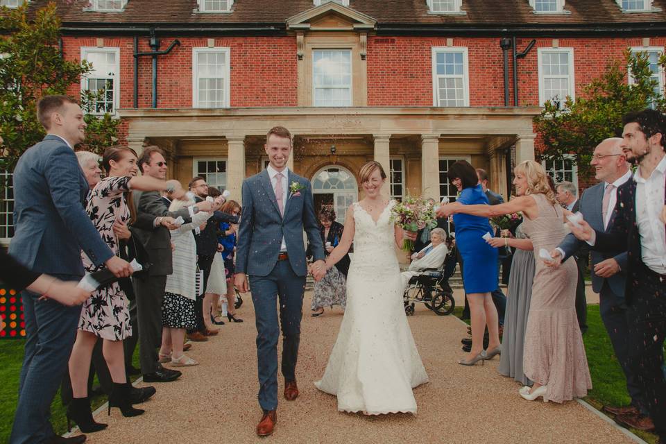 Confetti at Catthorpe Manor