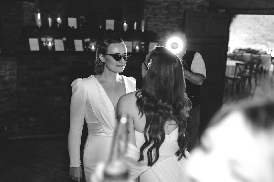 Bridal moment with sunglasses