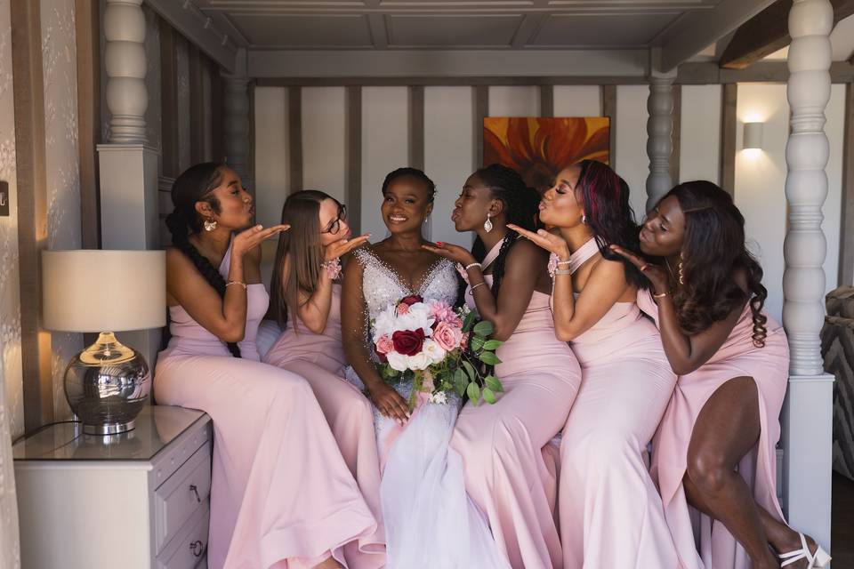 Bridesmaids Getting Ready