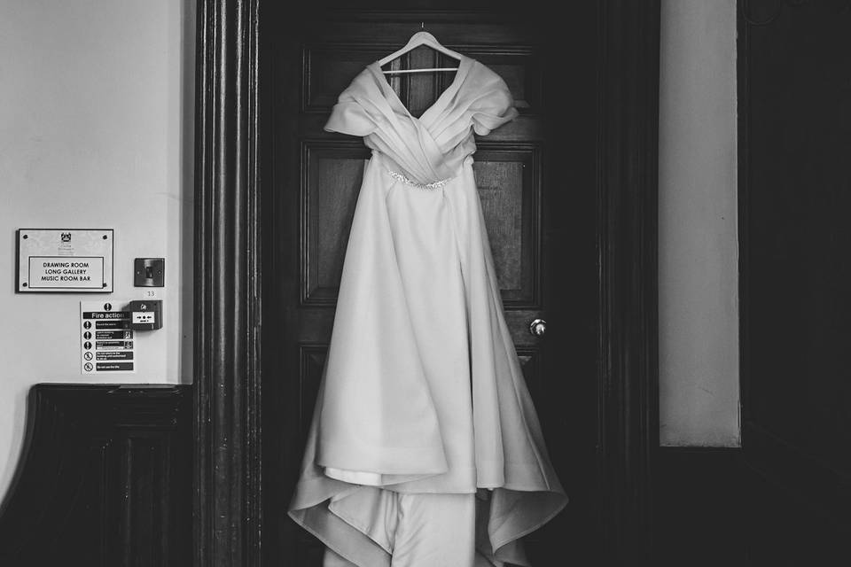 Wedding Dress Hanging