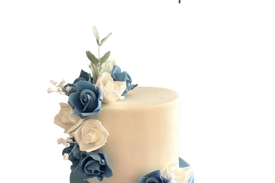 2 tier iced, sugar flowers