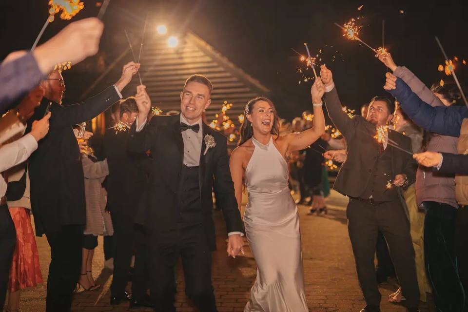 Christmas Bride | Tewinbury