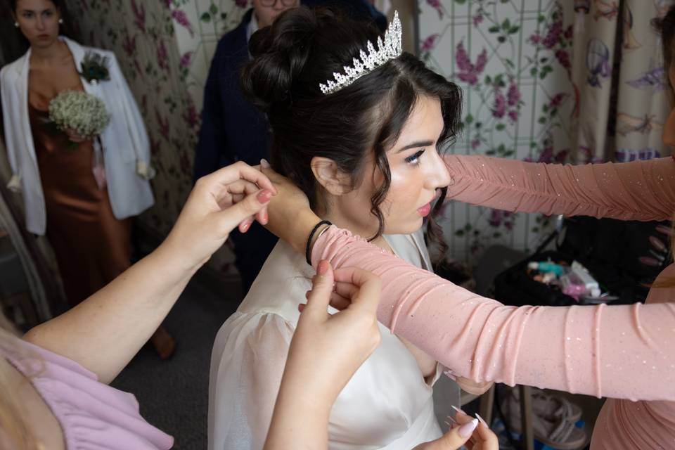 Pendley Manor Bride