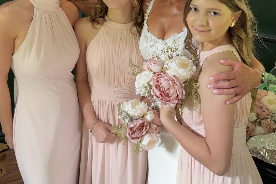 Bridal Party Makeup | Hunton