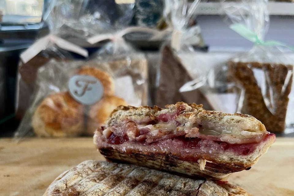 Brie, bacon, and cranberry toastie