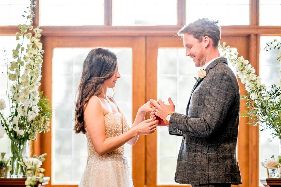 Billiard room ceremony