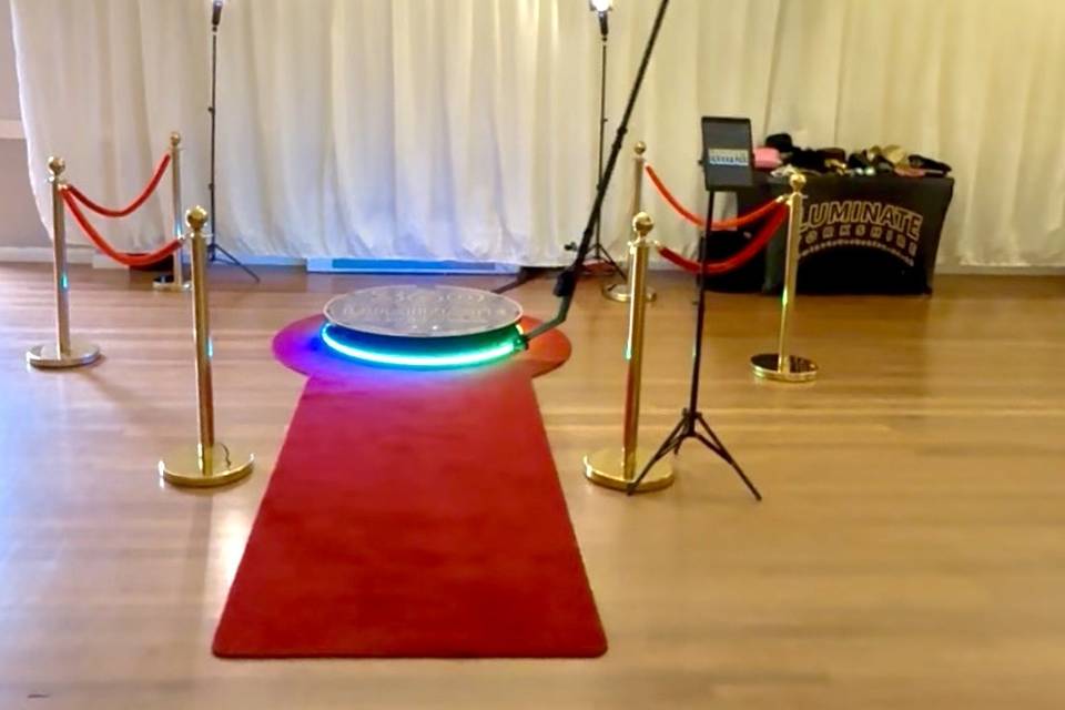 360 photo booth set up
