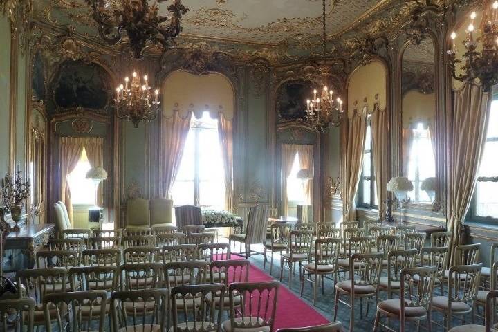 French Dining Room Ceremony