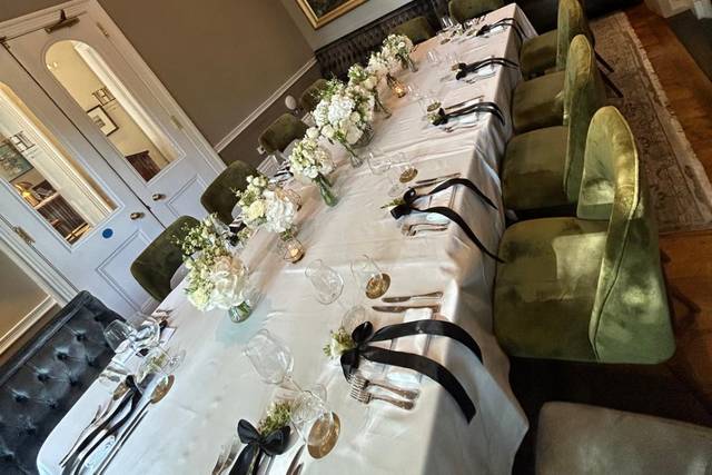Table Arrangement