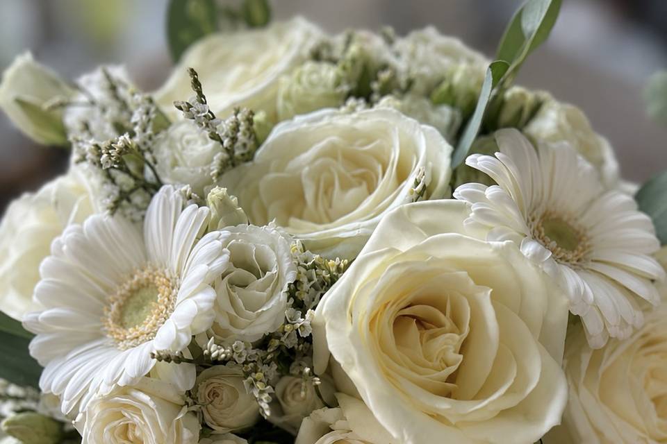 Fresh Bridal Bouquet