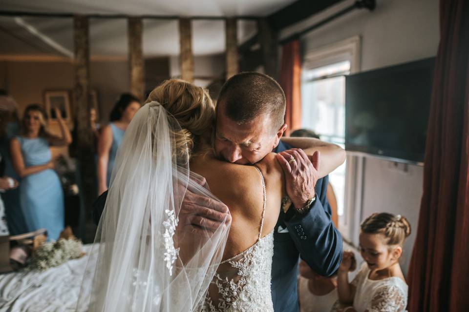 A beautiful moment - Blue Lily Weddings