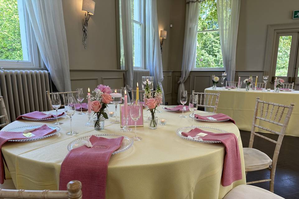 Banquet style pink decors