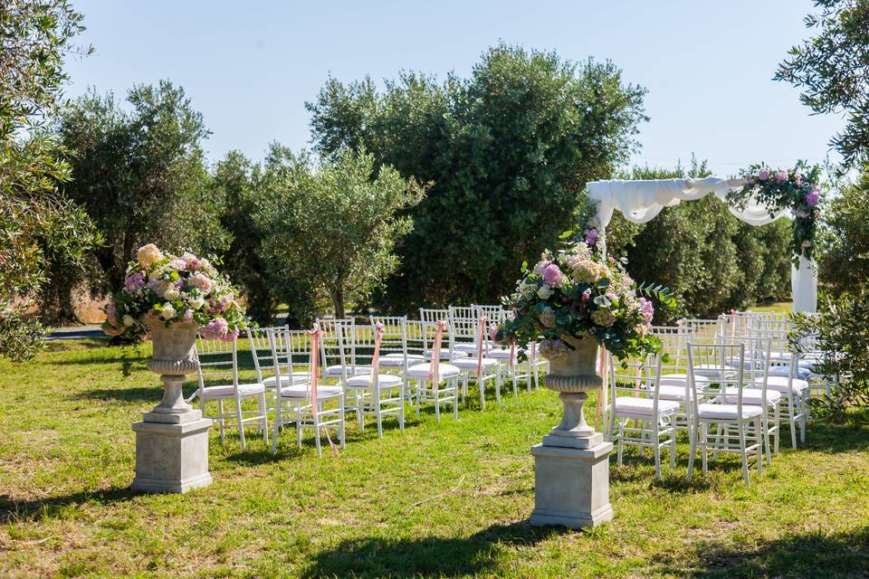 Outdoor ceremony