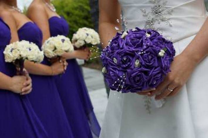 Dramatic purple for the bride