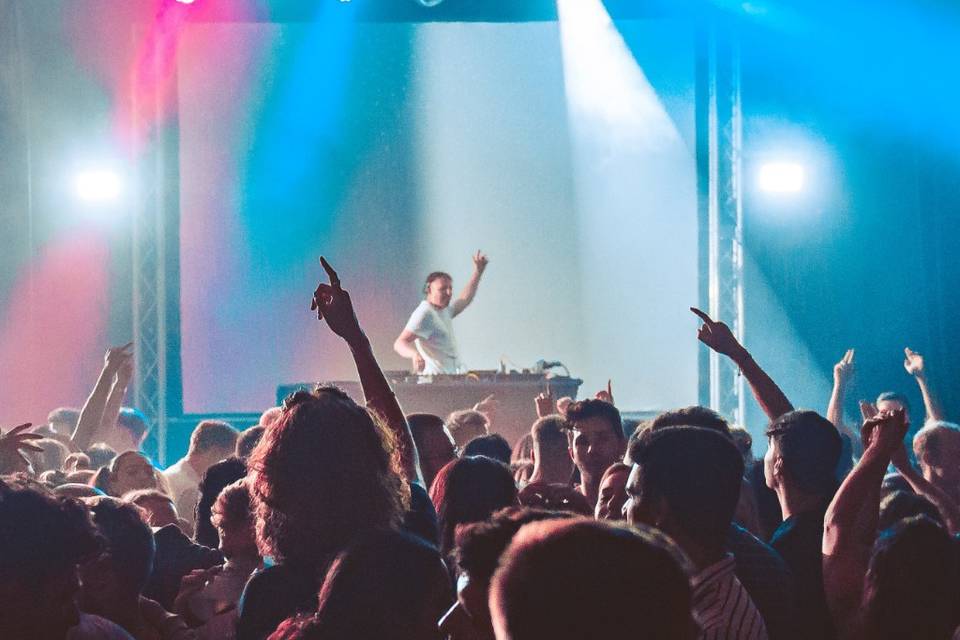 Performing Live - Club DJ
