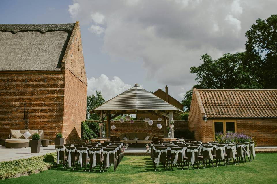 Ceremony under a pavillion