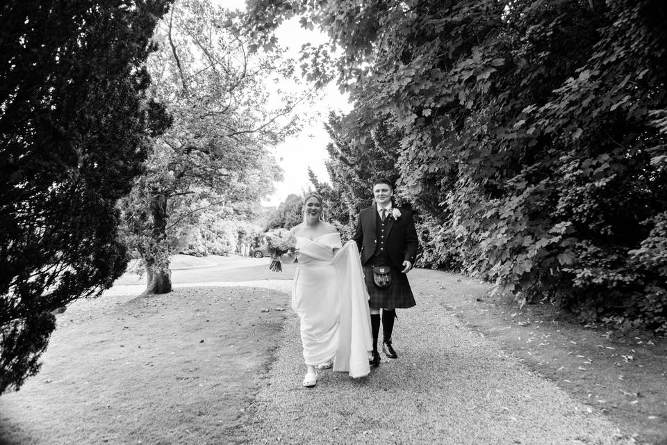 Dalmeny park hotel wedding