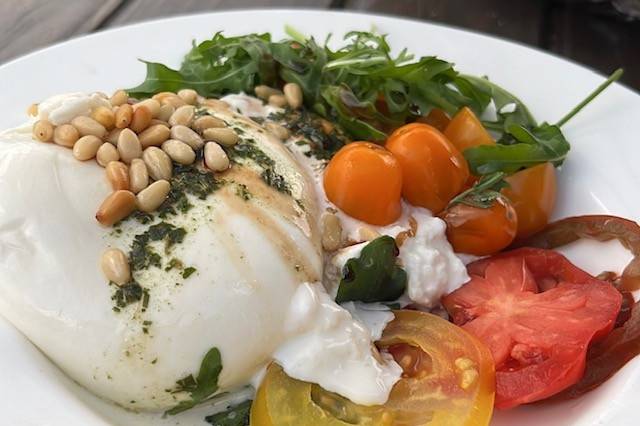 Burretta & heritage Tomato