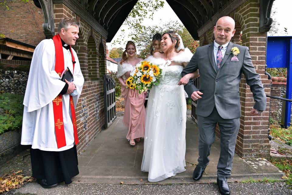 Bride arrival