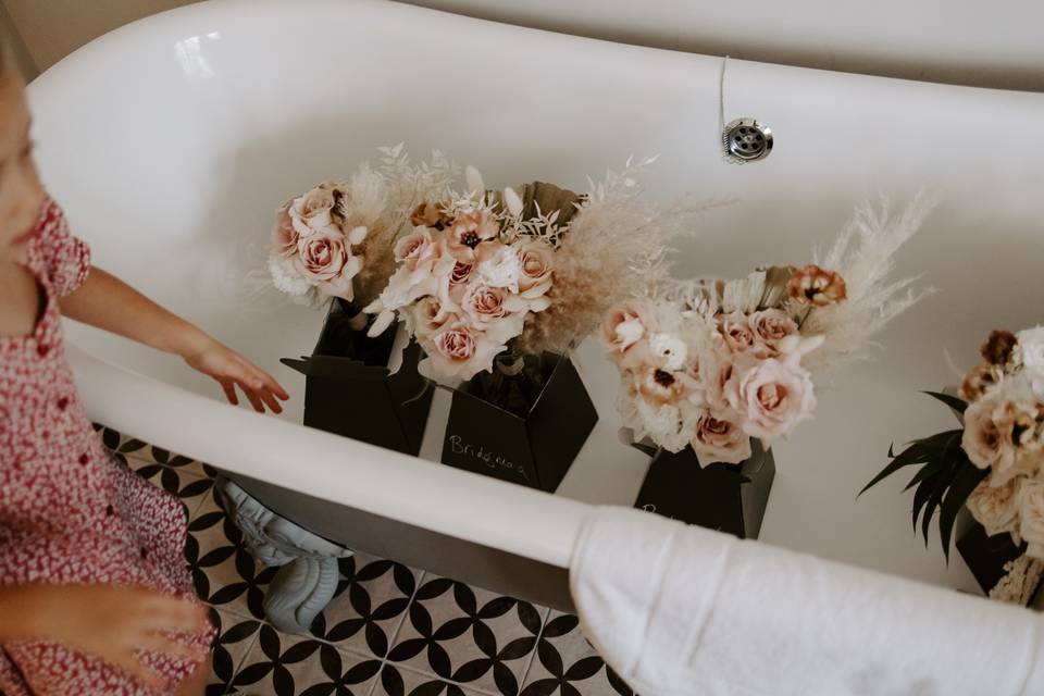 Bathtub in honeymoon Suite