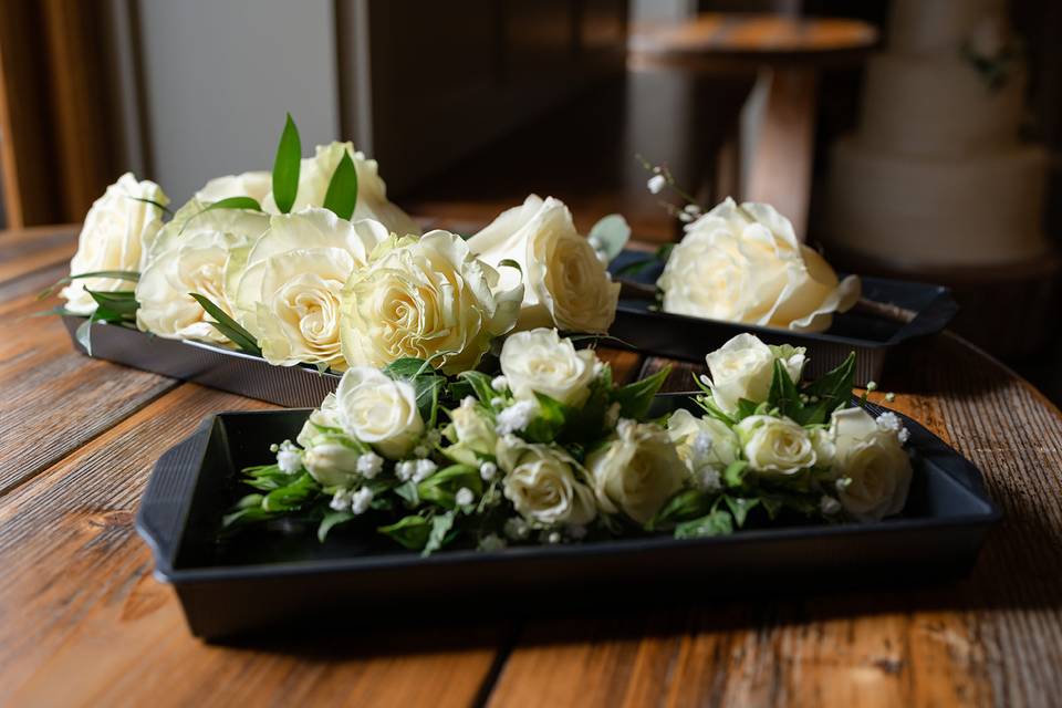 Corsages & buttonholes