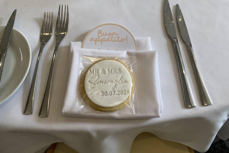 Favour place settings