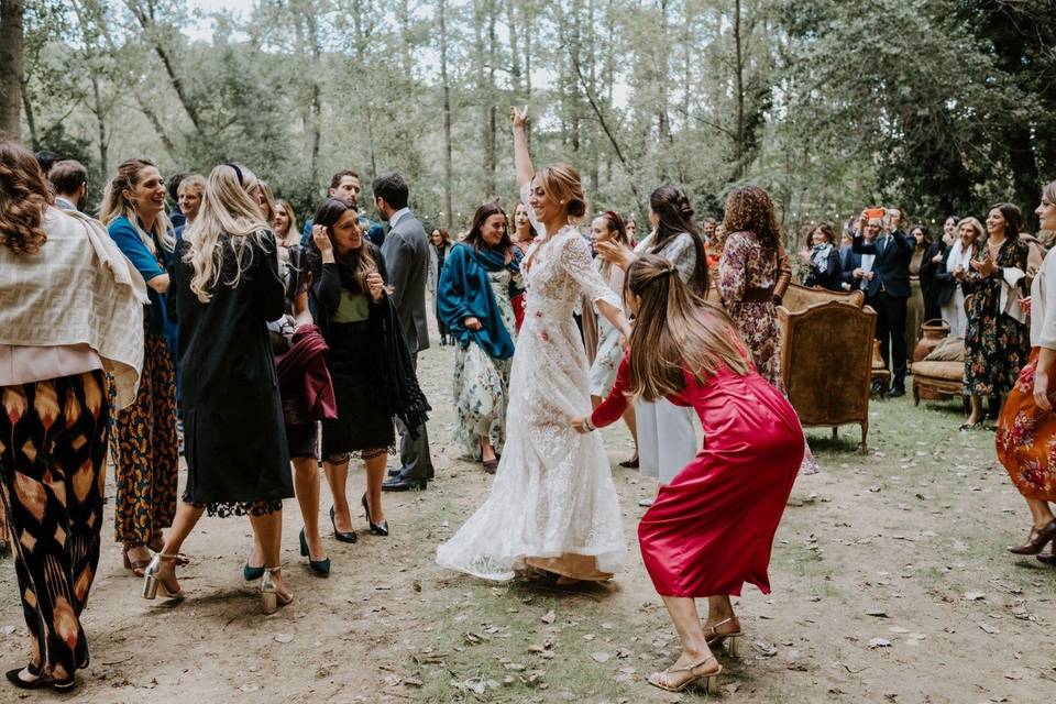 Wedding in the forest