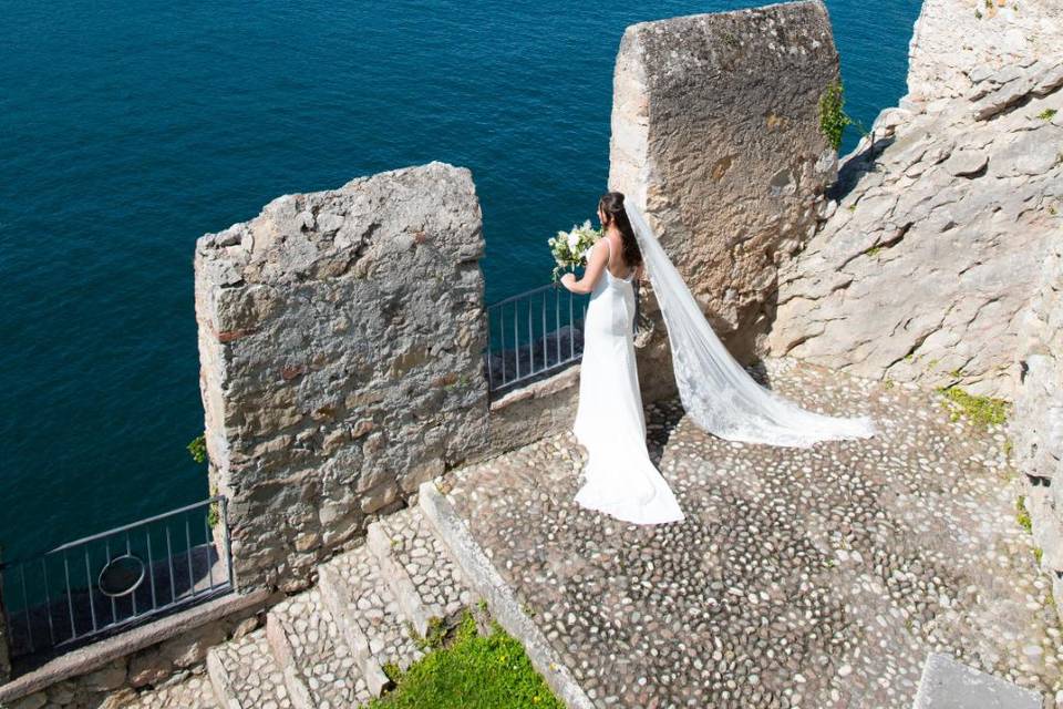 Bride and bouquet