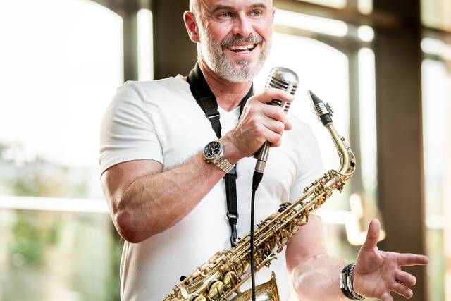 Paul Martyn, Singer, Saxophone