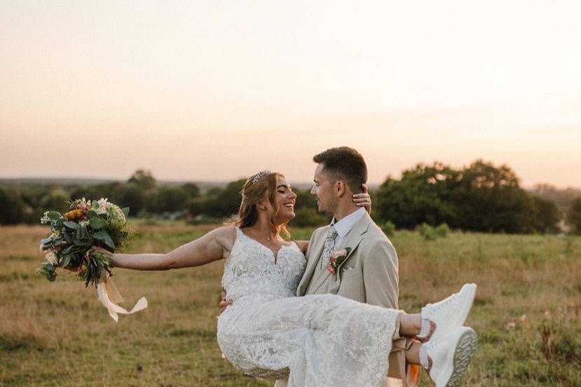 Lace gown with spare tulle