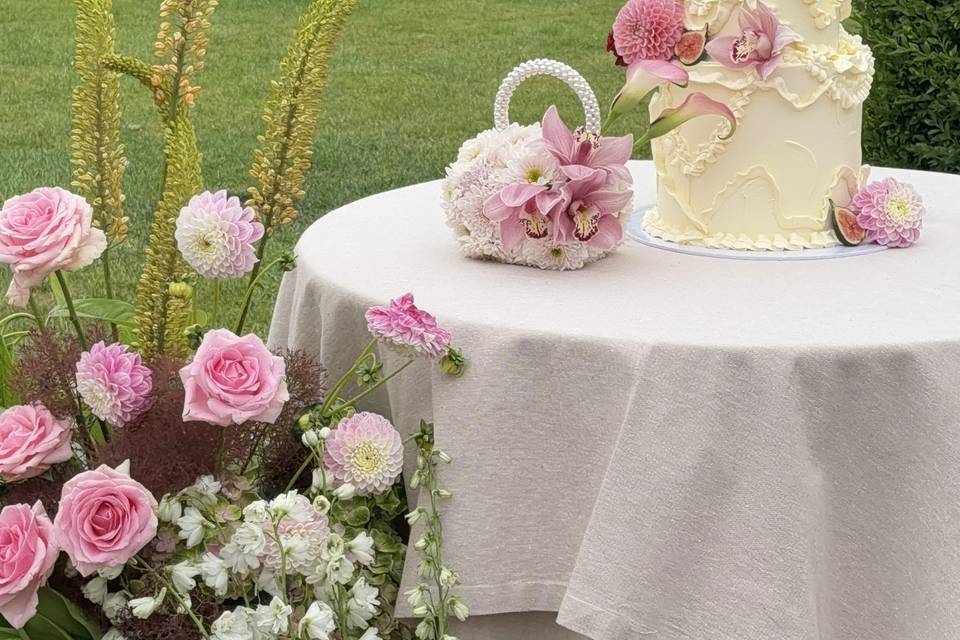 Cake flowers